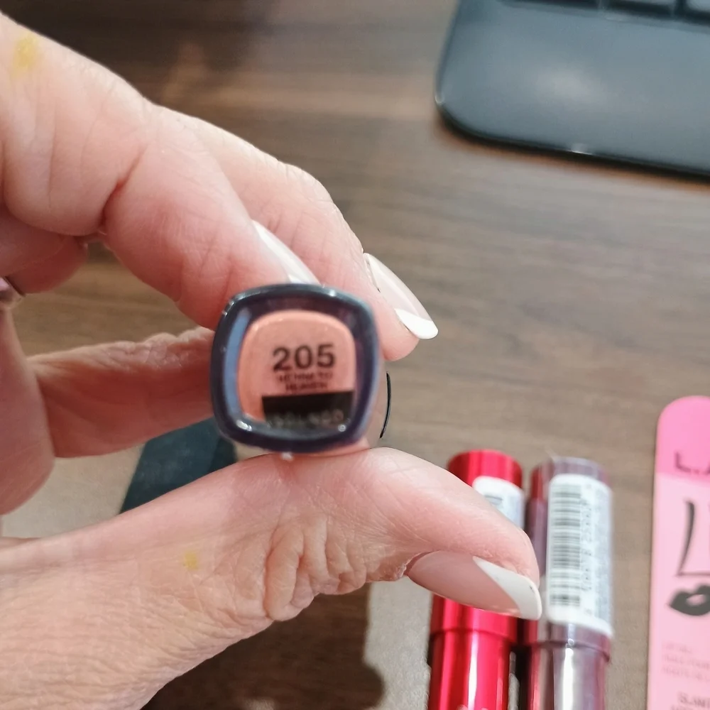 Bundle Of Lip Products. L'Oreal, And Revlon